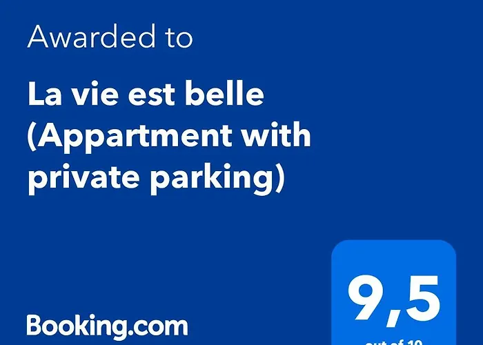 La Vie Est Belle Apartament *